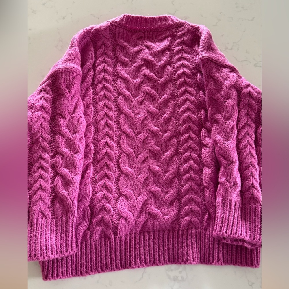 Sweater - Picture 3 of 4